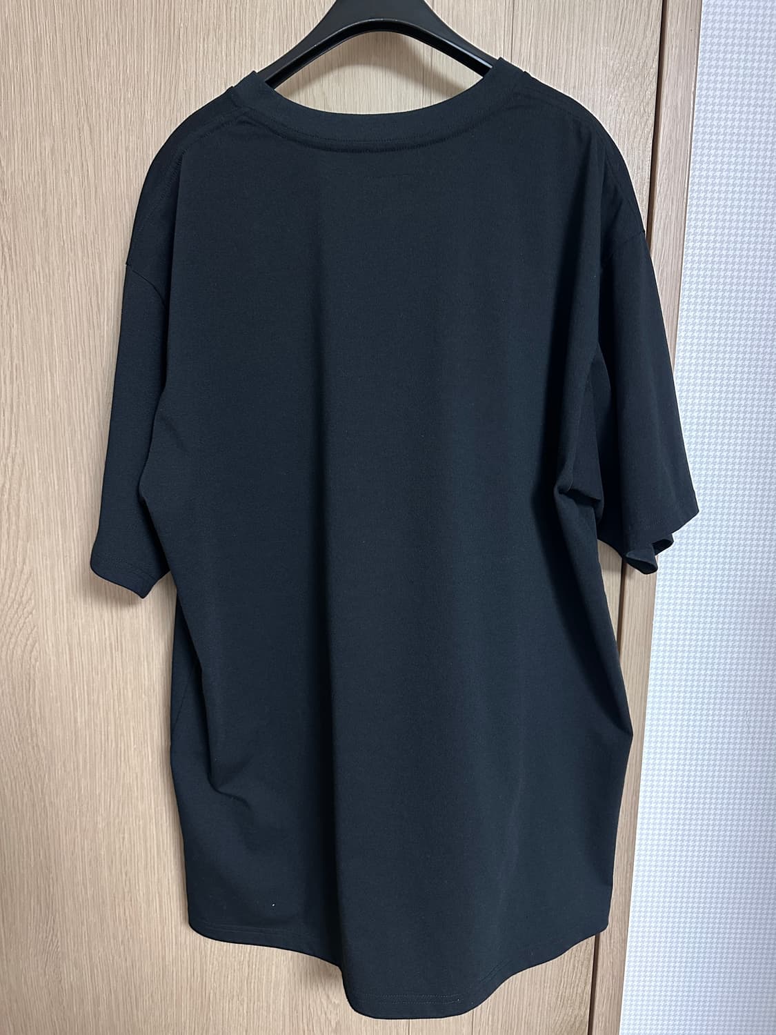 니들스 나비 자수 포켓 반팔 티셔츠 블랙 L사이즈 상품이미지2