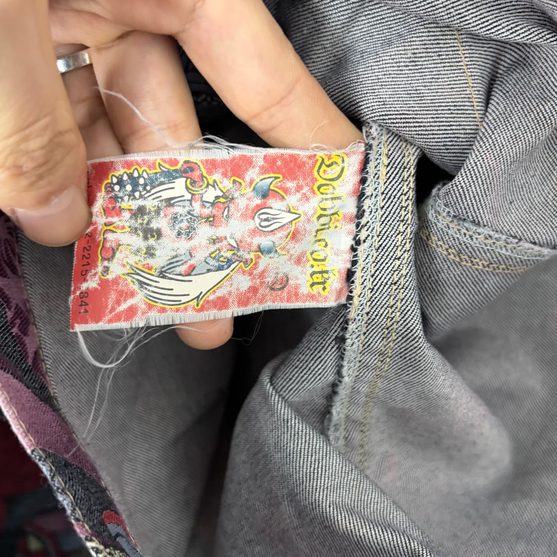 Dobbis Family 패턴 트러커 자켓 상품이미지8