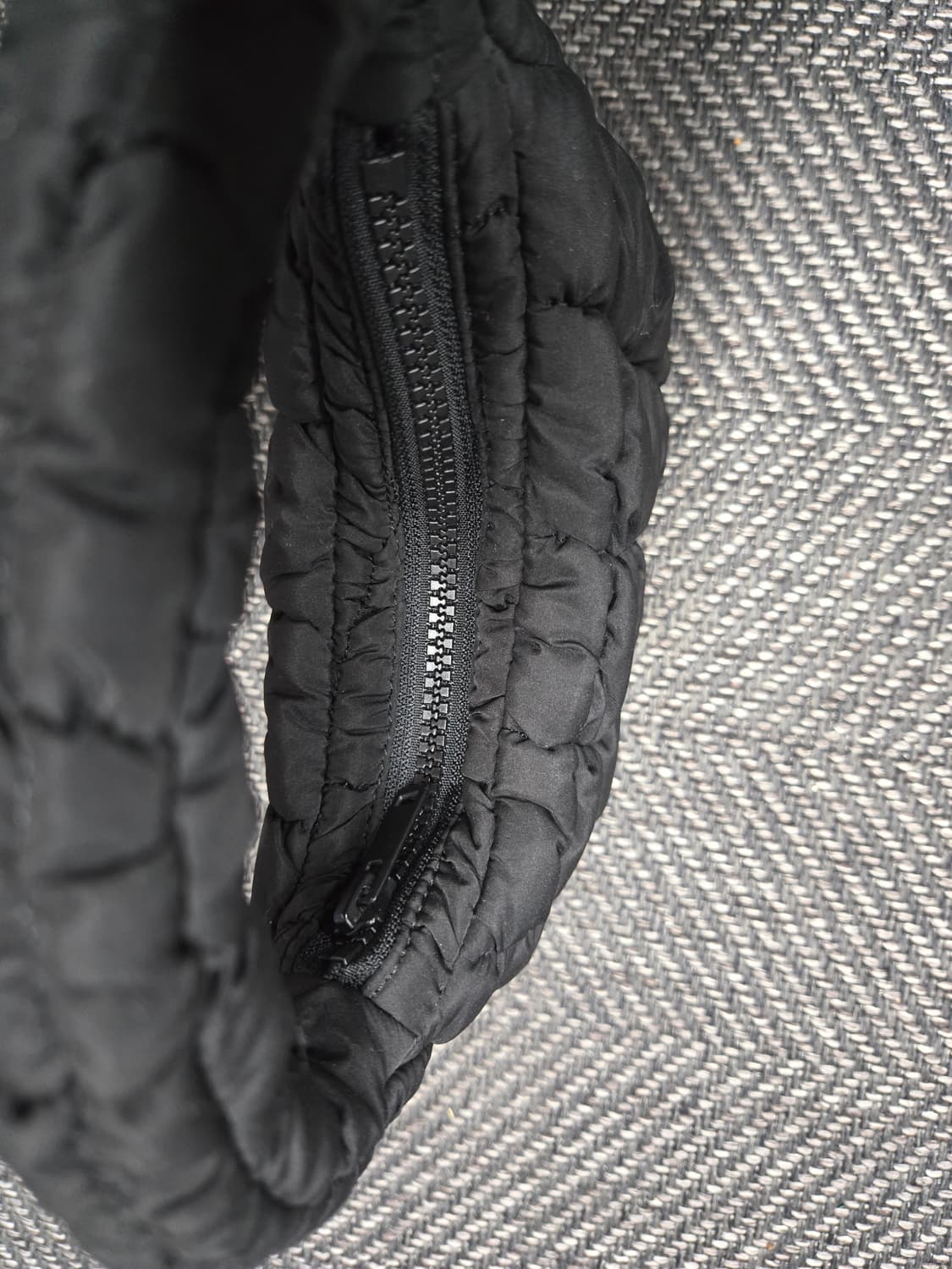 코스 COS 미니 토트백 상품이미지3