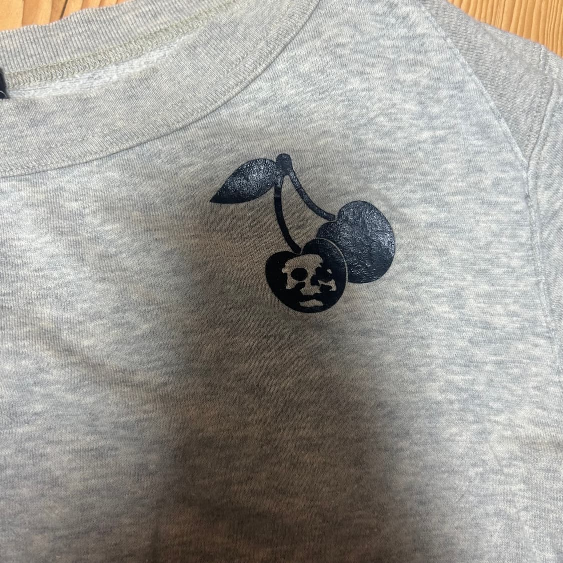 히스테릭 글래머 체리 아일렛 디테일 롱슬리브 상품이미지4