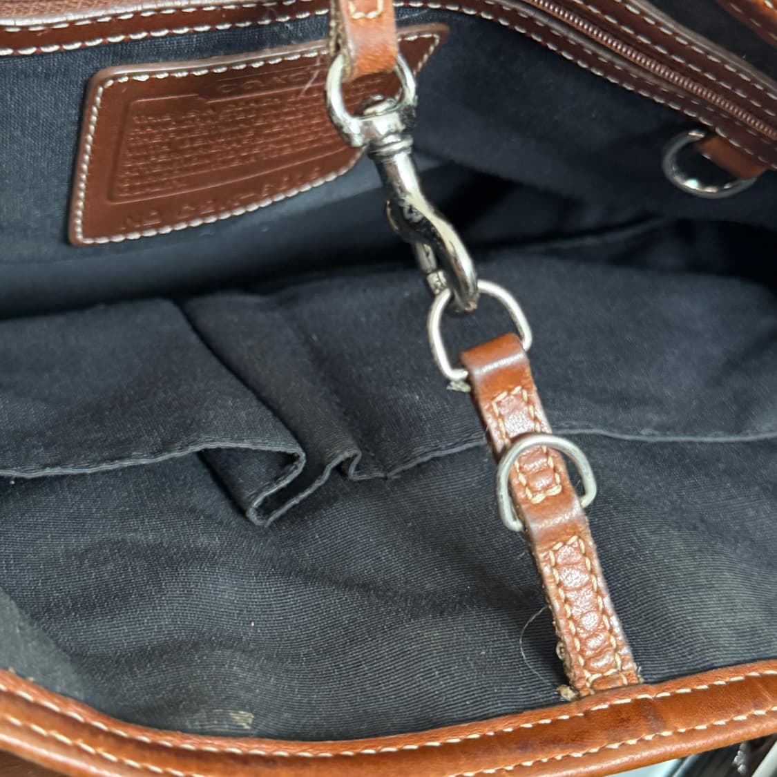 Coach signature logo shoulder bag 상품이미지7