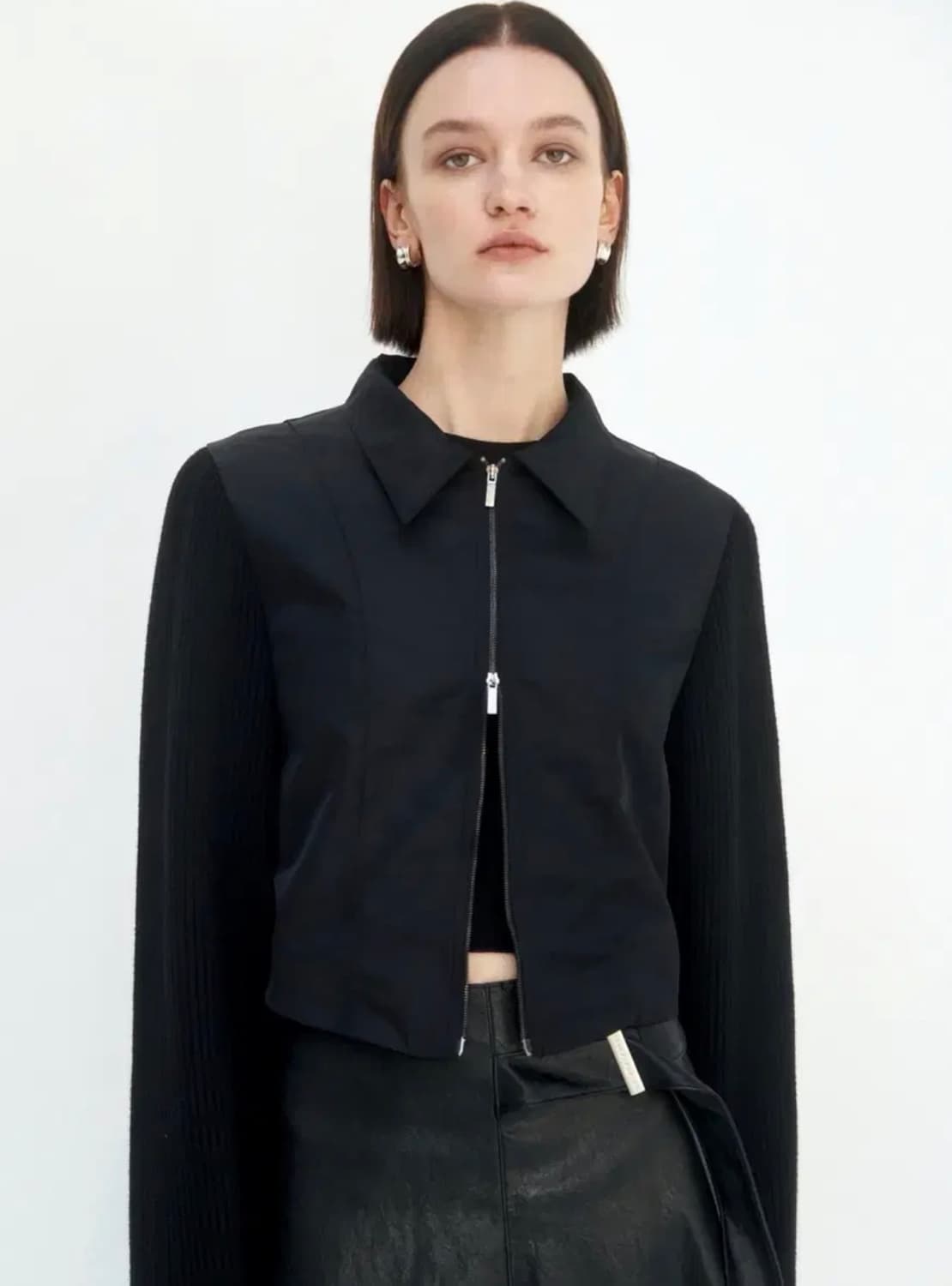트리밍버드 Knit Sleeve Cropped Jacket black 상품이미지2