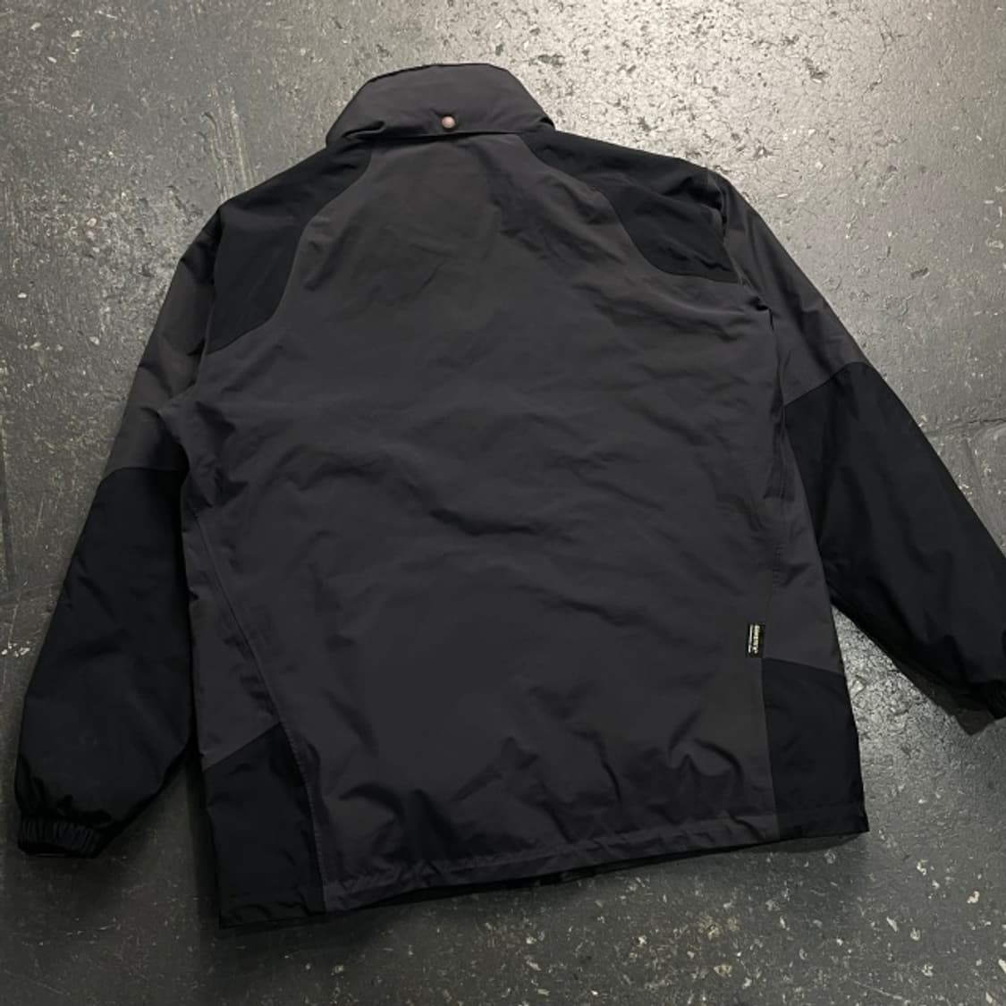 100 코오롱스포츠 내피 경량패딩 고어텍스 바람막이 상품이미지7