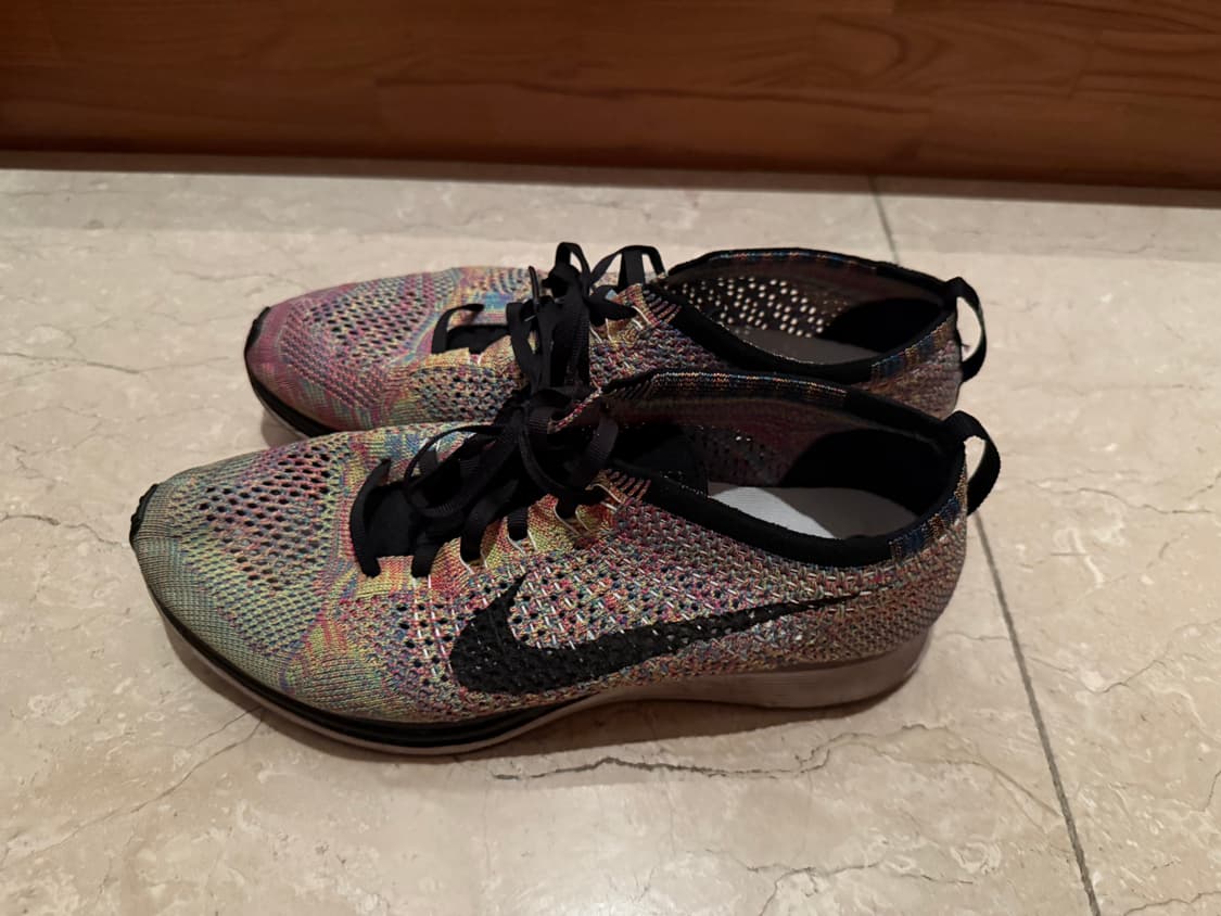 나이키 플라이니트 상품이미지1