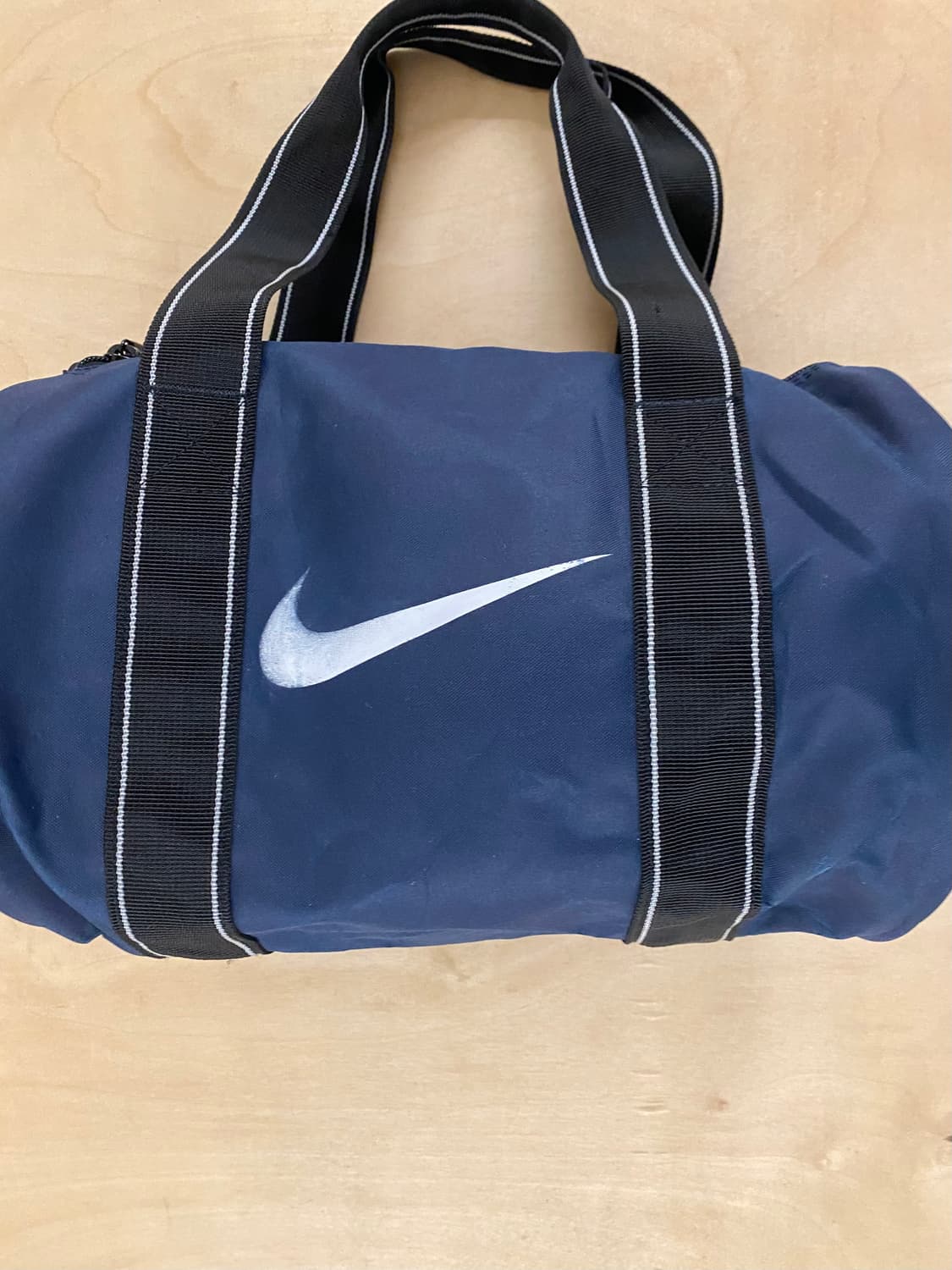 NIKE barrel bag 나이키 원통백 상품이미지2