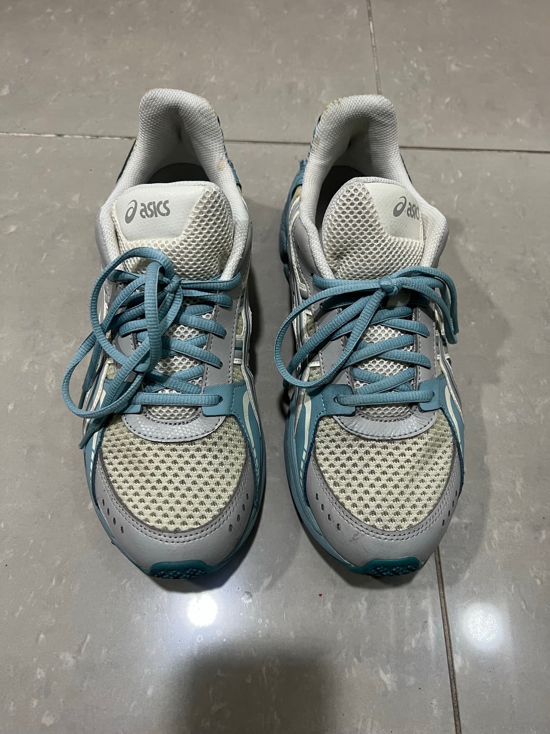 아식스 젤키리오스 크림 오이스터그레이 280 상품이미지2