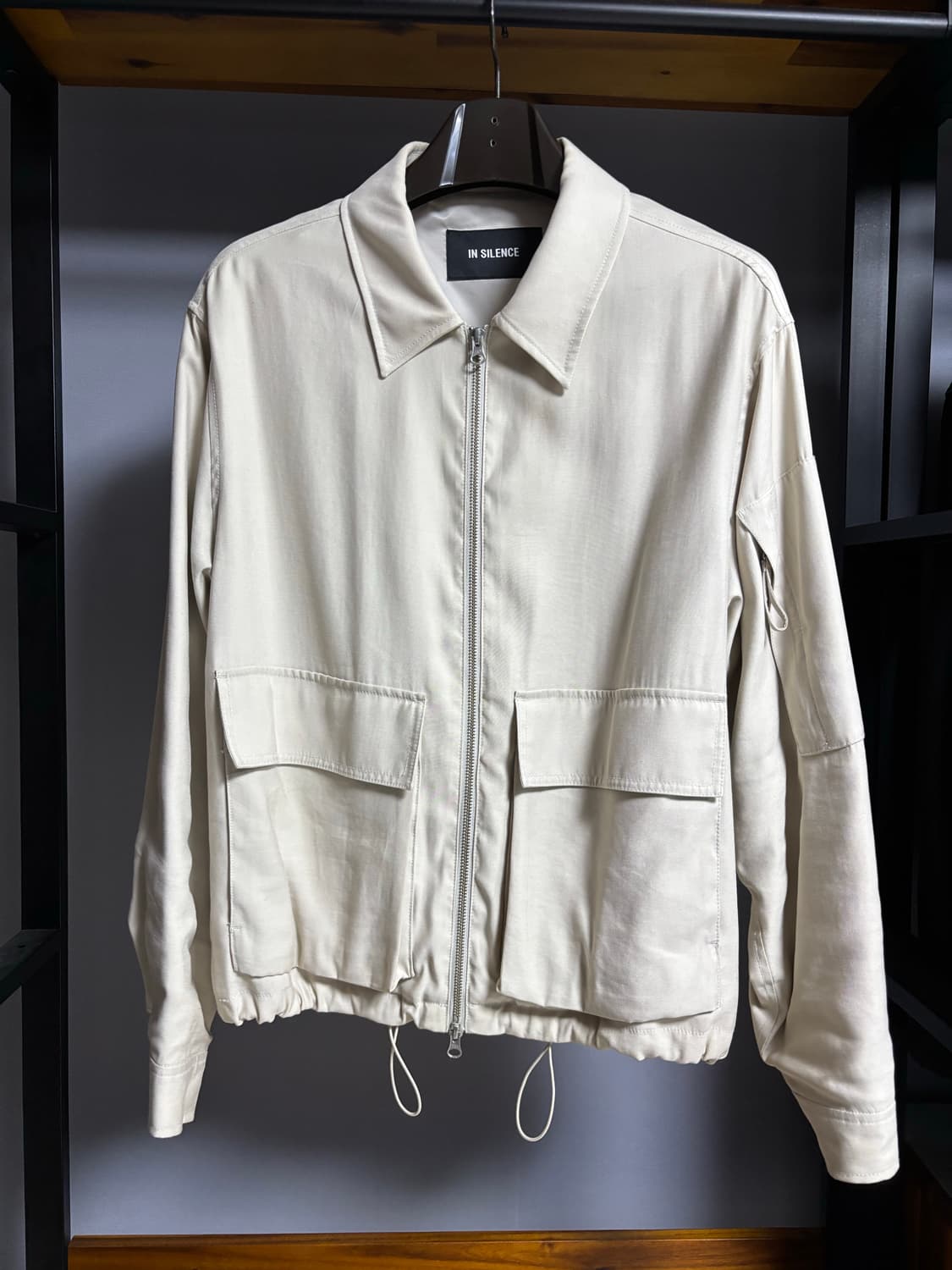 인사일런스 Drape Flight Blouson 상품이미지5