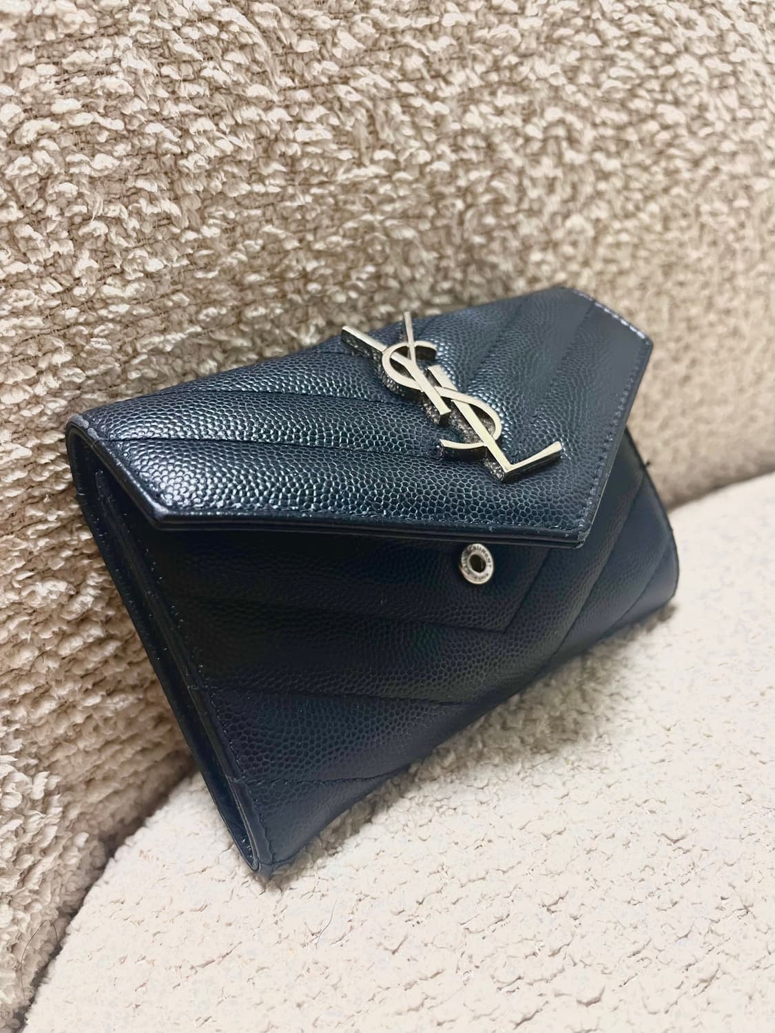 생로랑 마틀라쎄 반지갑(풀박스) 상품이미지3