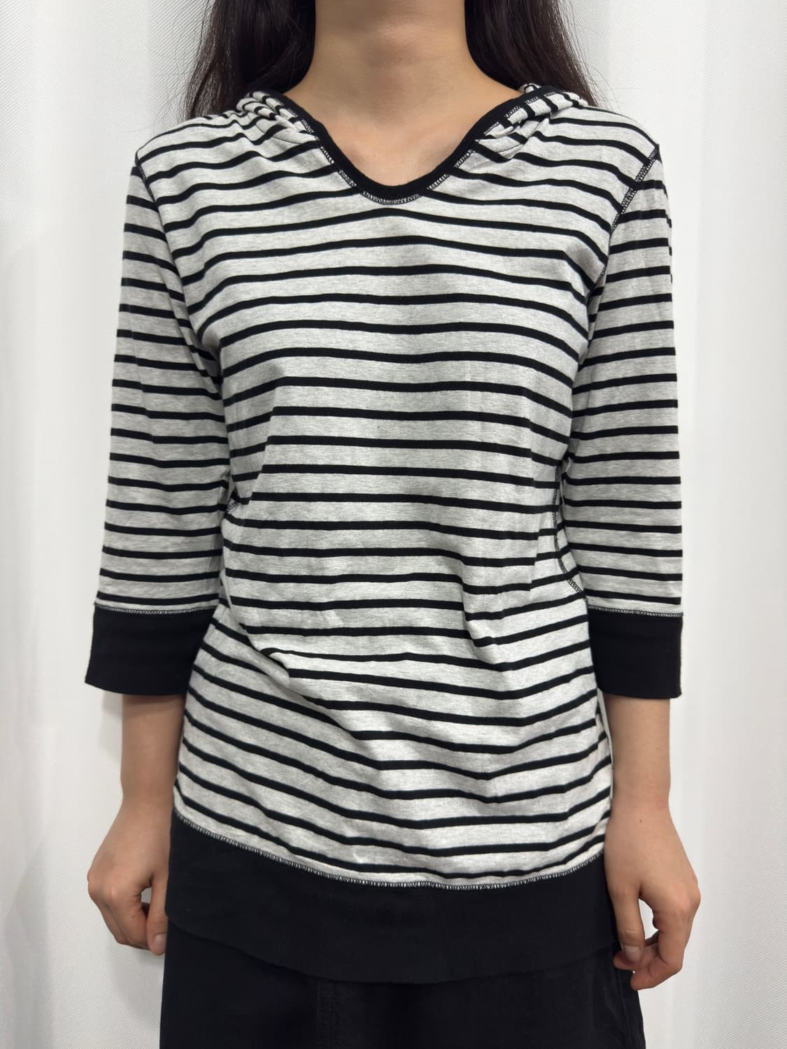 uniqlo stripe hoodie 상품이미지1