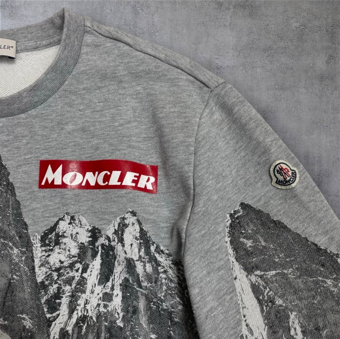 몽클레어 Moncler 그레이 마운틴 프린트 맨투맨 XL(100) 상품이미지5