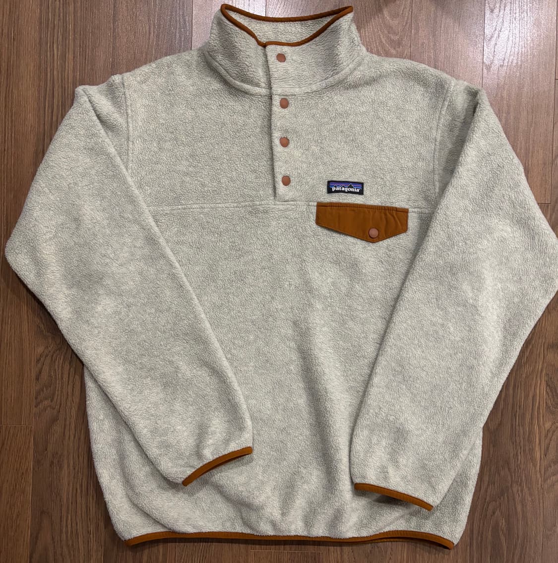 파타고니아 신칠라 오트밀/ 브라운 M 사이즈 상품이미지1
