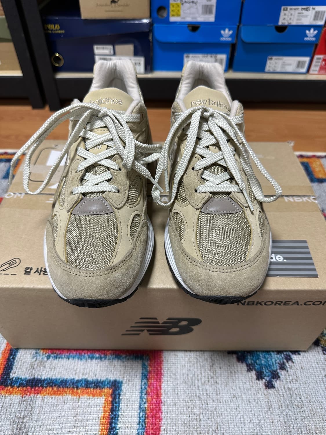 (260) 뉴발란스 992 탄 8D 상품이미지3