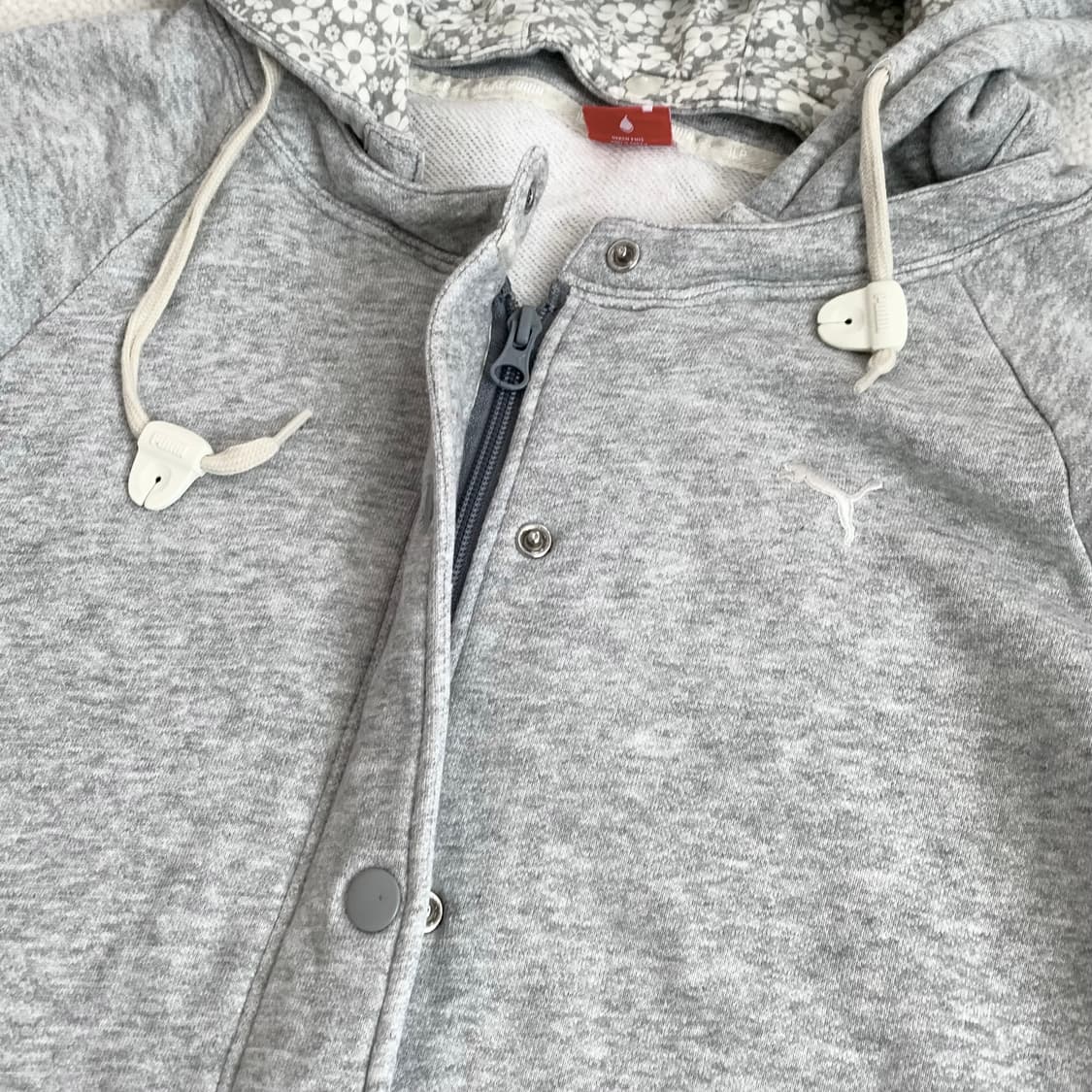 Puma 라이트그레이 잔꽃 코튼 후드자켓 상품이미지2
