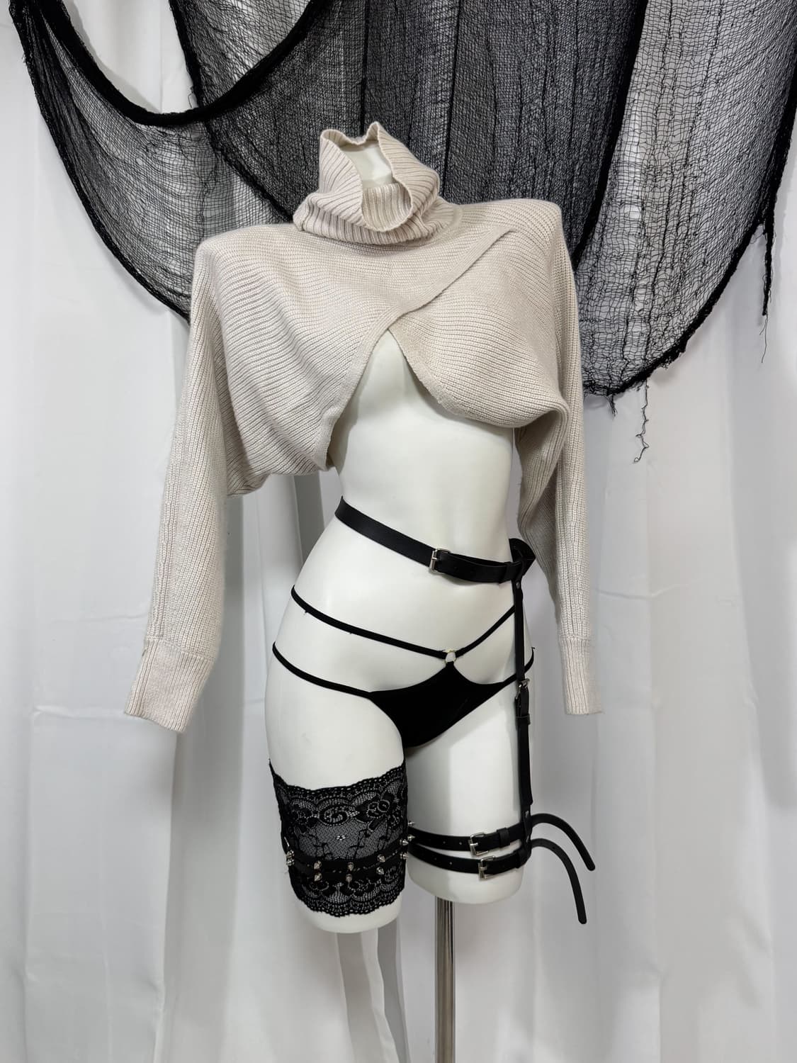 detail crop knit 상품이미지1