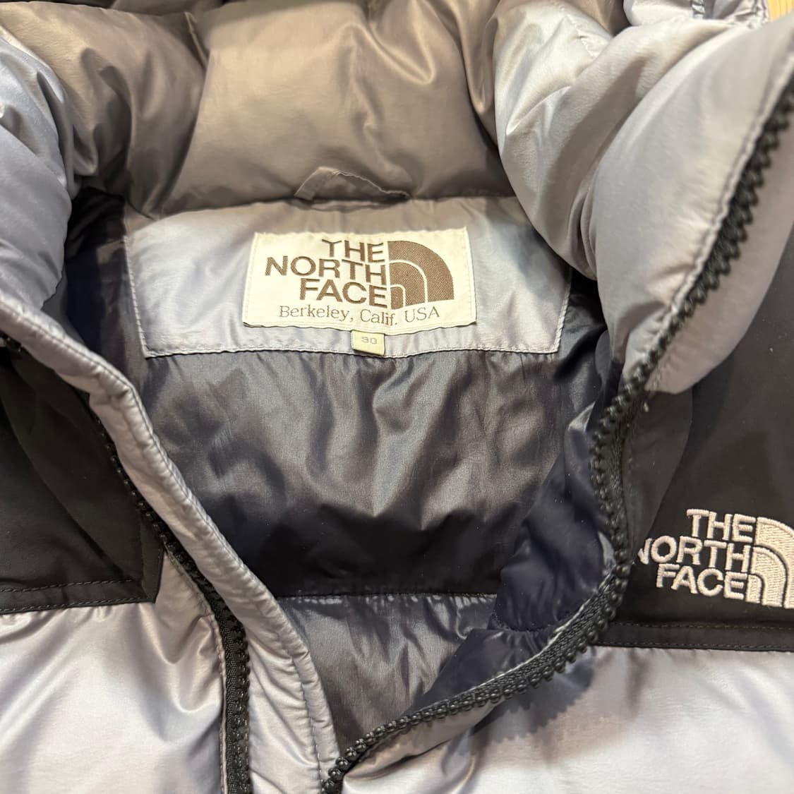 TNF 노스페이스 실버 그레이 700눕시  상품이미지3