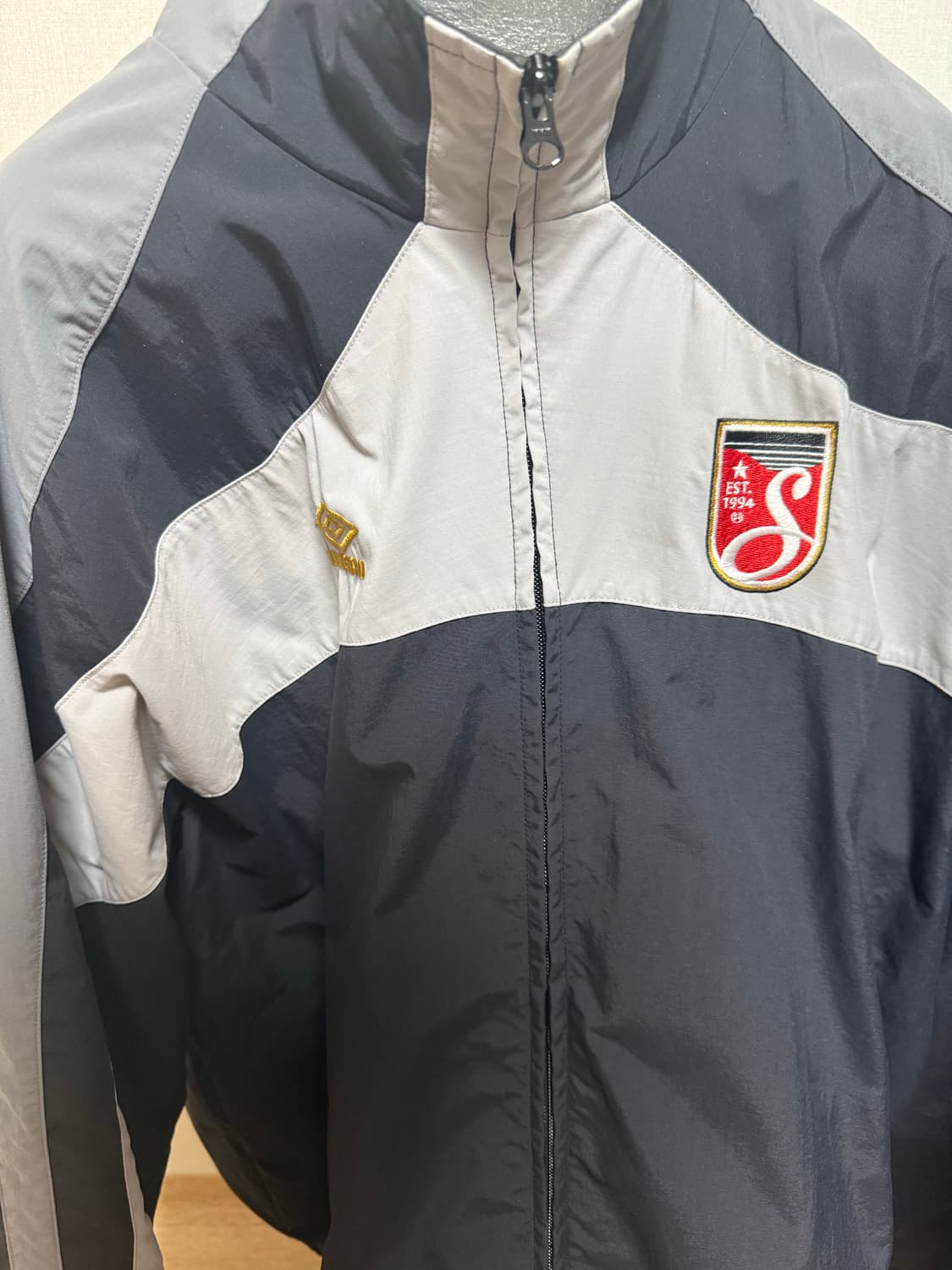 23SS 슈프림 엄브로 트랙자켓 블랙 XL. 상품이미지1