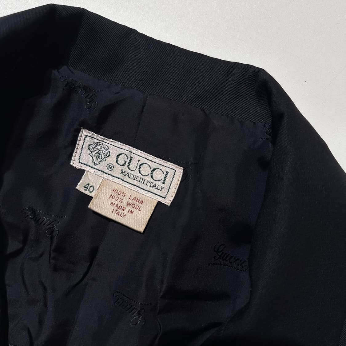 구찌 80‘s 금장 로고 버튼 더블 블레이저 자켓 상품이미지4