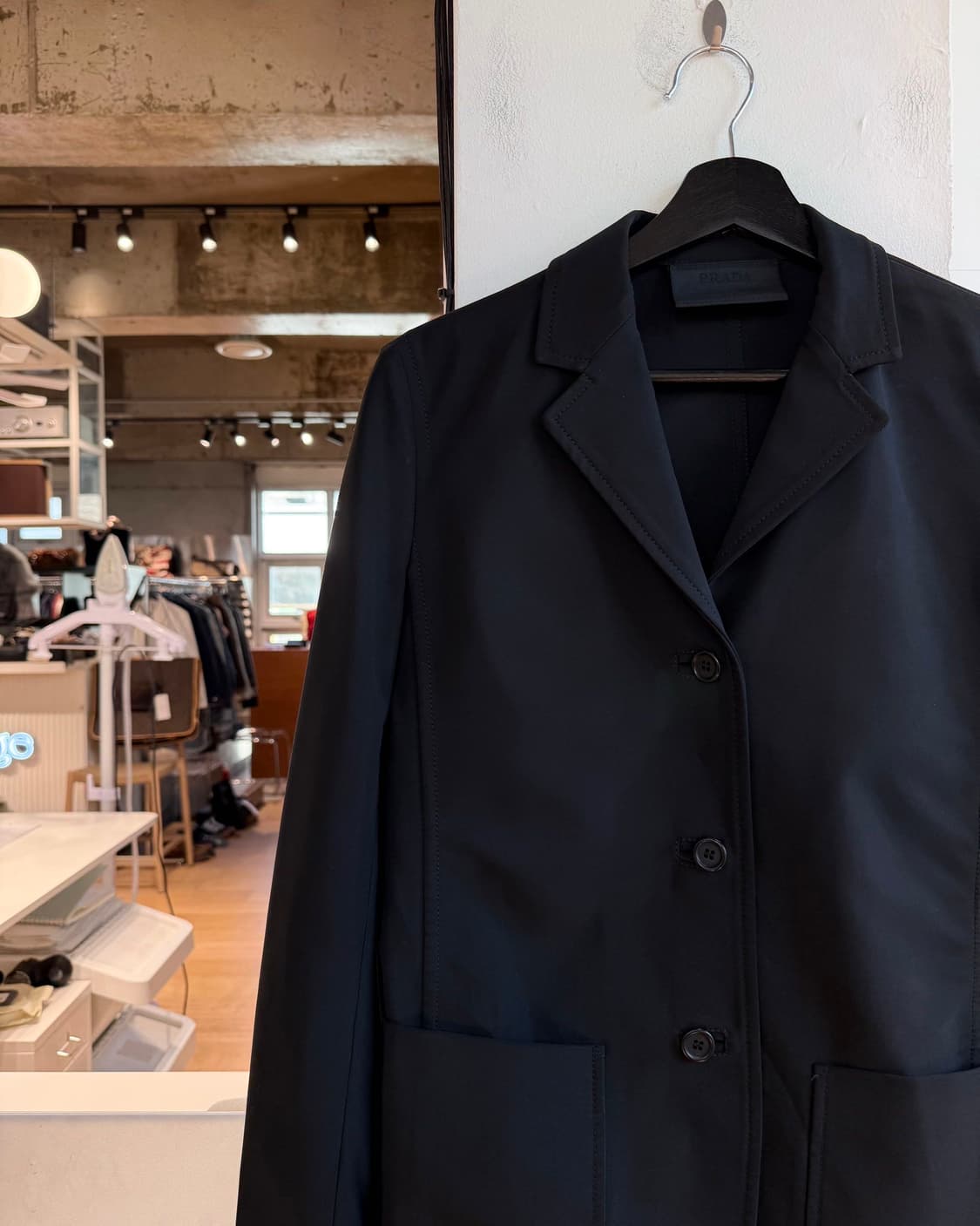 프라다 블랙 3b 블레이저 자켓 상품이미지4
