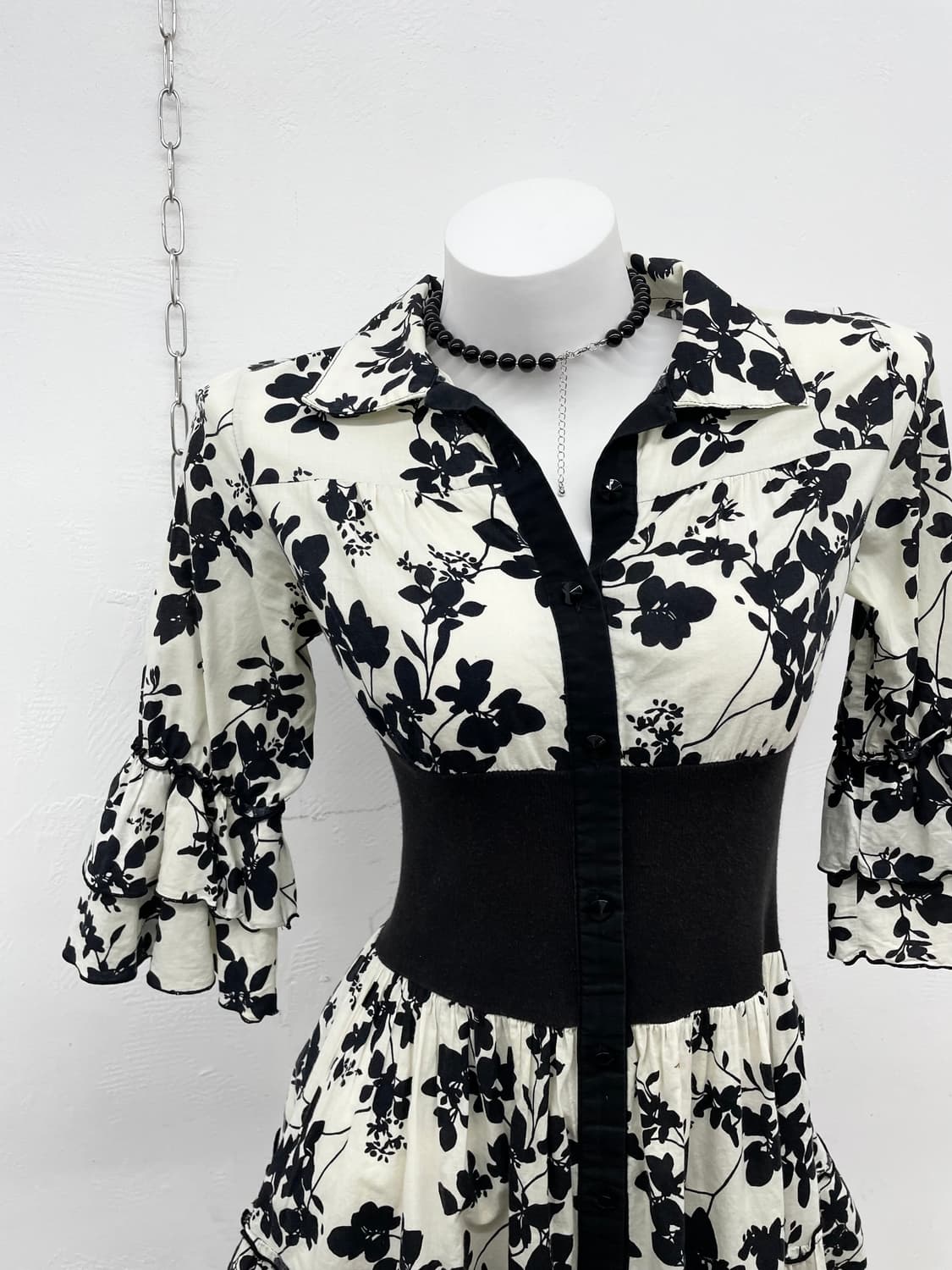 오리엔탈 플로럴 셔링 원피스 상품이미지3