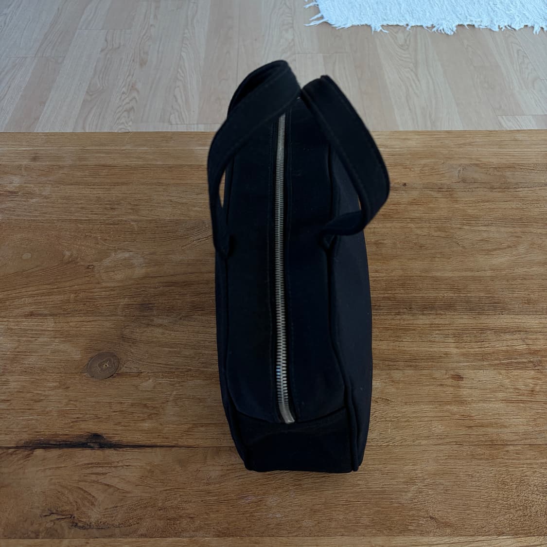 미우미우 스퀘어 토트백 상품이미지6