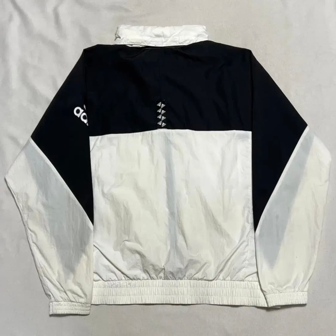 아디다스 윈드브레이커 우븐 후드내장 바람막이 상품이미지3