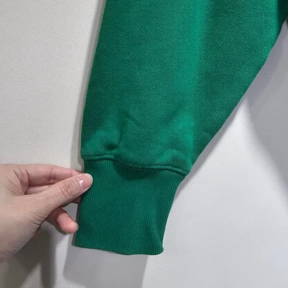 아미 x 푸마 하트 로고 맨투맨 그린 M 상품이미지4