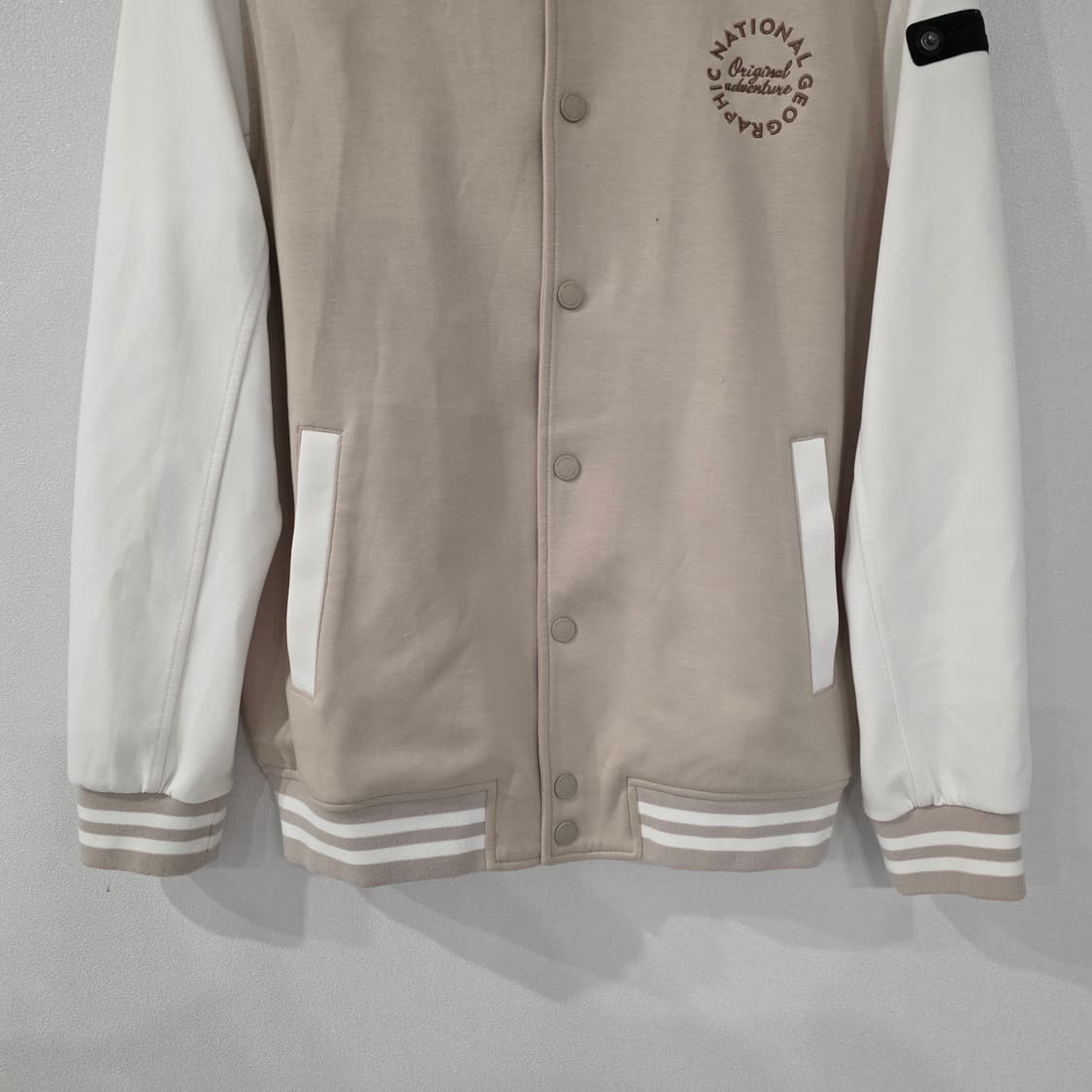 내셔널지오그래픽 키즈 야구점퍼 160 베이지 상품이미지2