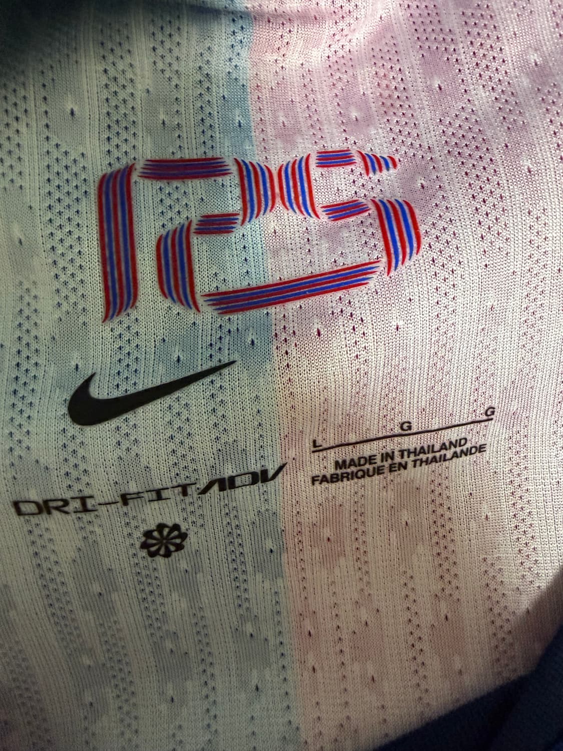 24-25 바르셀로나 홈 어센틱버전 oem 라민야말 챔스 풀마킹 L 상품이미지3