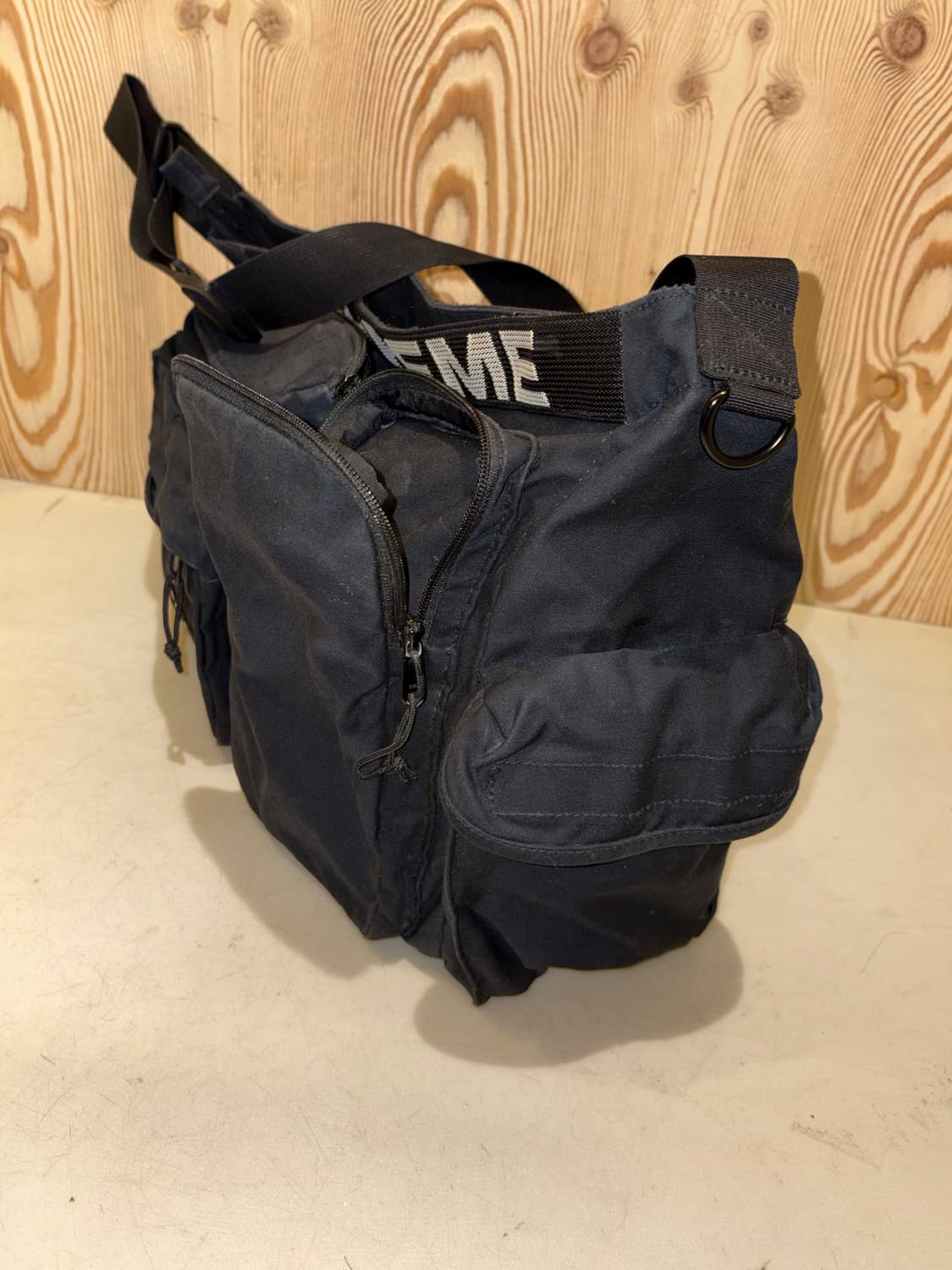 슈프림 멀티 포켓 크로스백 상품이미지4