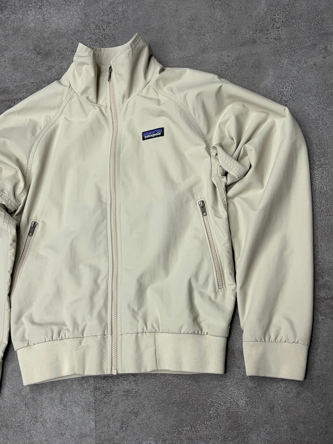 파타고니아 아이보리 쉘 자켓 상품이미지4