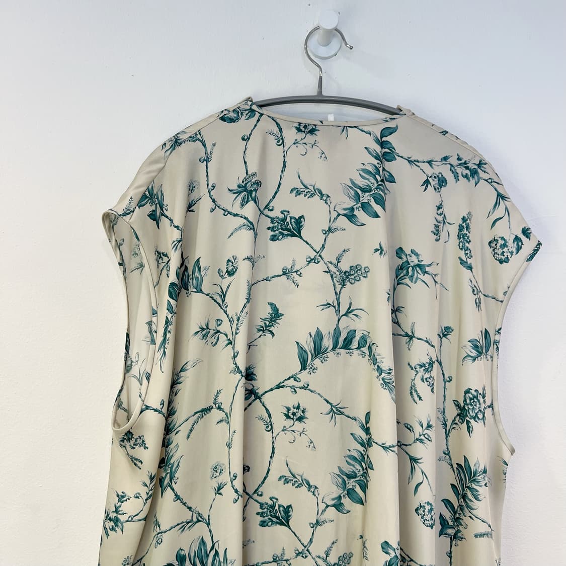 Mulberry 멀버리 슬리브리스 블라우스 상품이미지3
