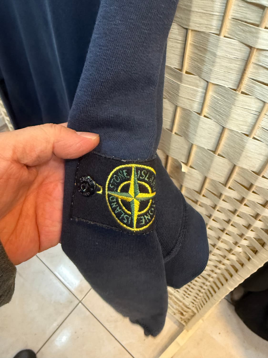 100 정품 스톤아일랜드 맨투맨 팝니다 상품이미지3