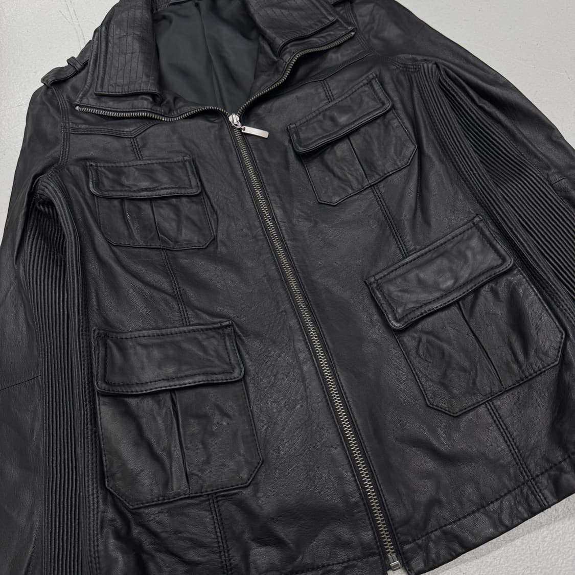 멀티포켓 딱붙 리얼레더 하이넥 바이커 가죽자켓 상품이미지4