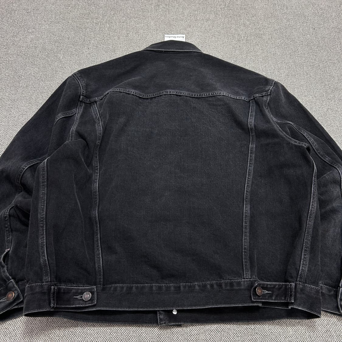 아크네 워시드 흑청 데님자켓(XL) 상품이미지5