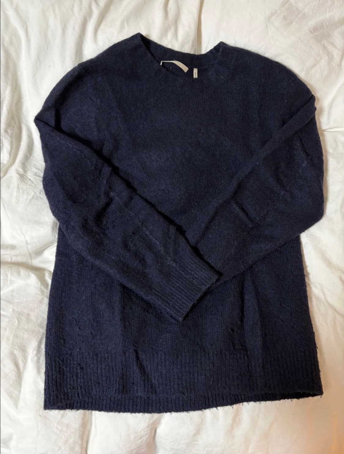 헬무트랭 브러시드 알파카 니트 네이비 상품이미지3