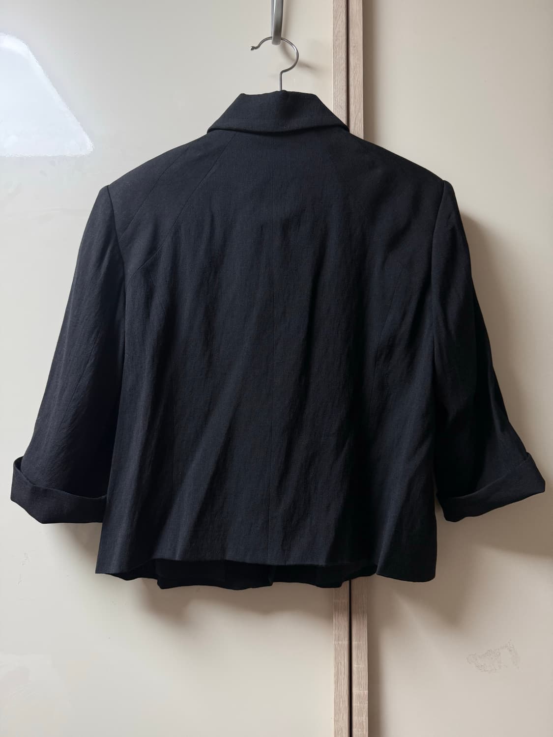 애옹쓰 Eonts Capri Jacket - Black 상품이미지3