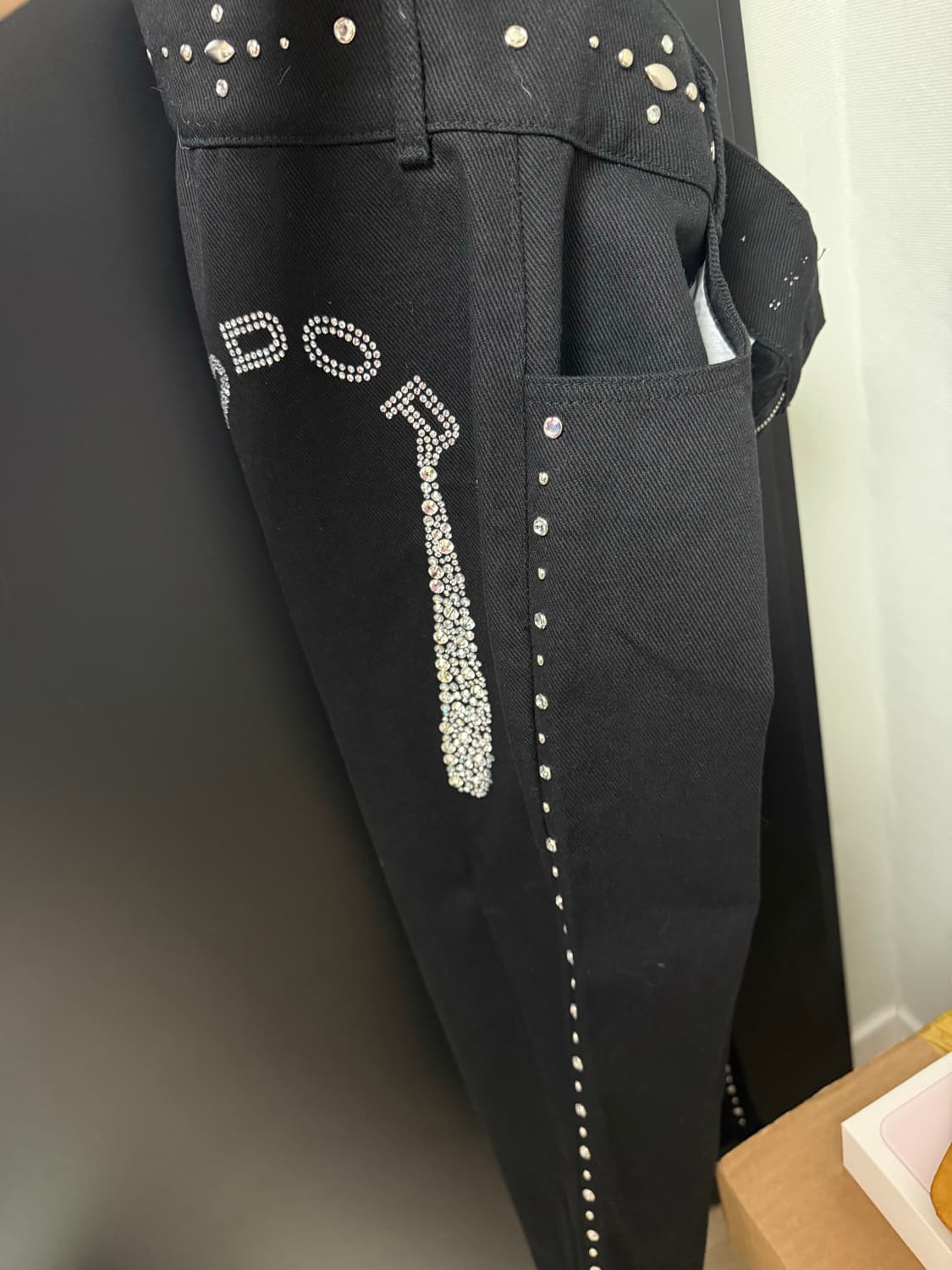 오도어 Cris studded pants  상품이미지3