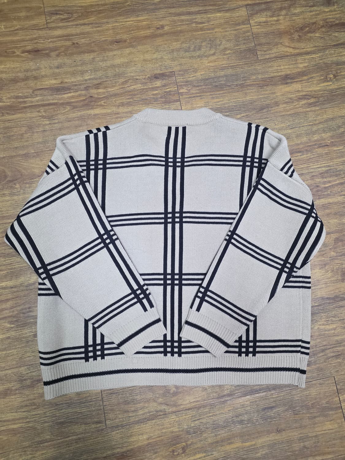 남여공용 니트가디건 미사용품  상품이미지6