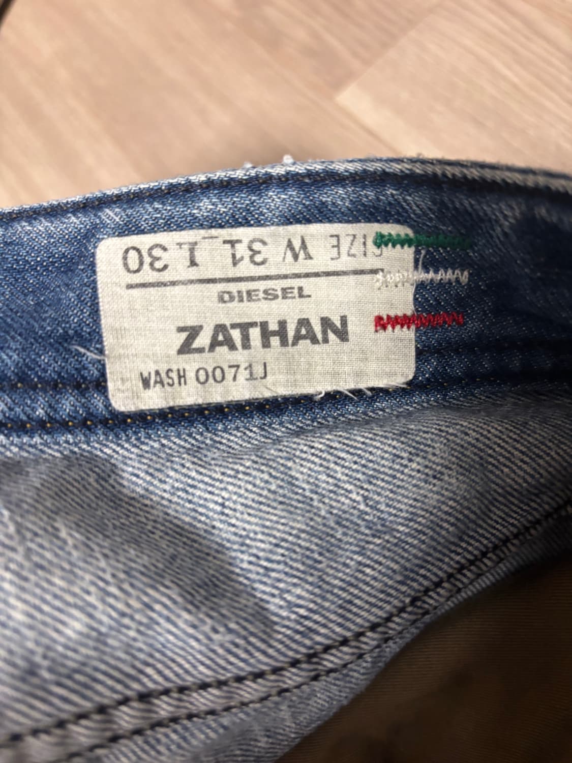 [31] 디젤 ZATHAN 부츠컷 데님 팬츠 상품이미지3