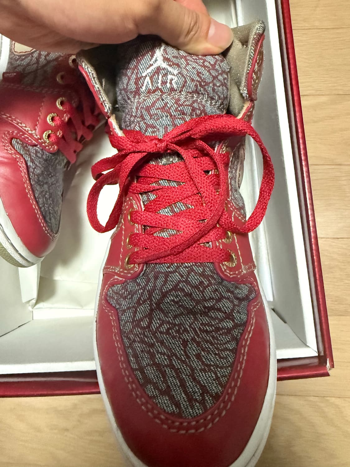 나이키 에어 조던 리바이스 데님팩 280cm 풀구성 초초 우주물량  상품이미지4