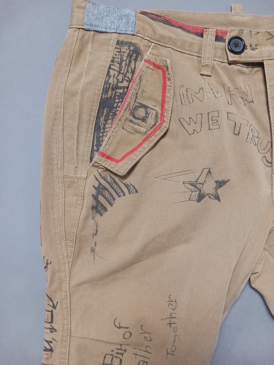 [36] 디스퀘어드2 그래피티 바이커 치노 팬츠 상품이미지2