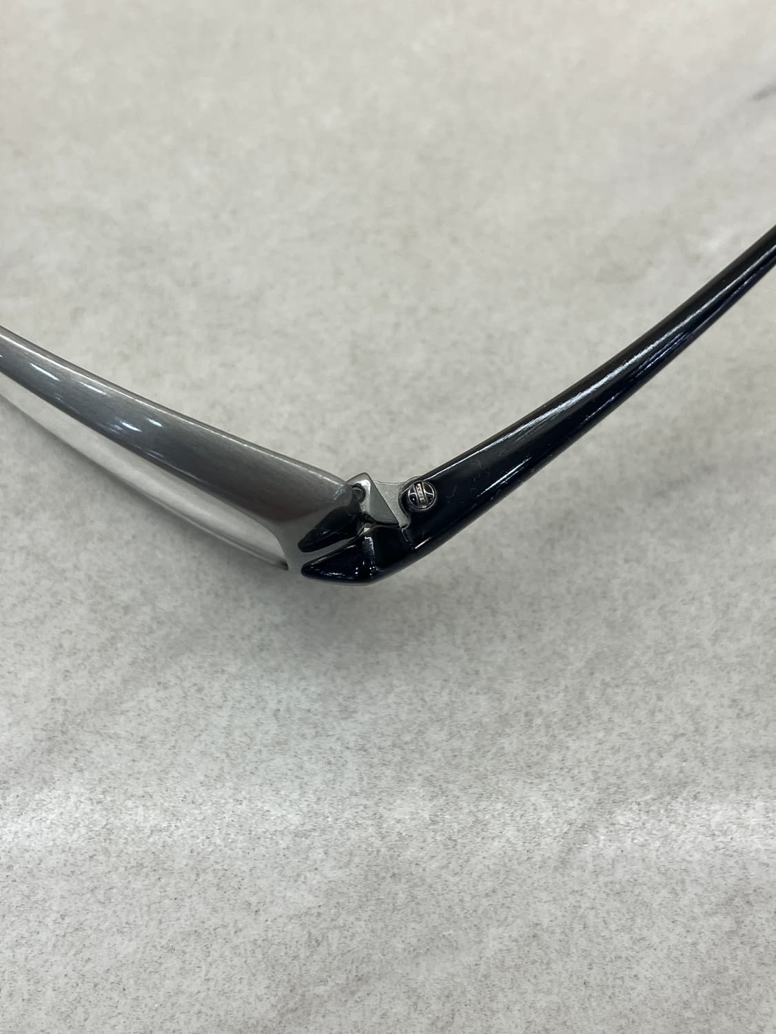 엑살토 Exalto 매트 실버 스퀘어 볼드 메탈테 안경 상품이미지2