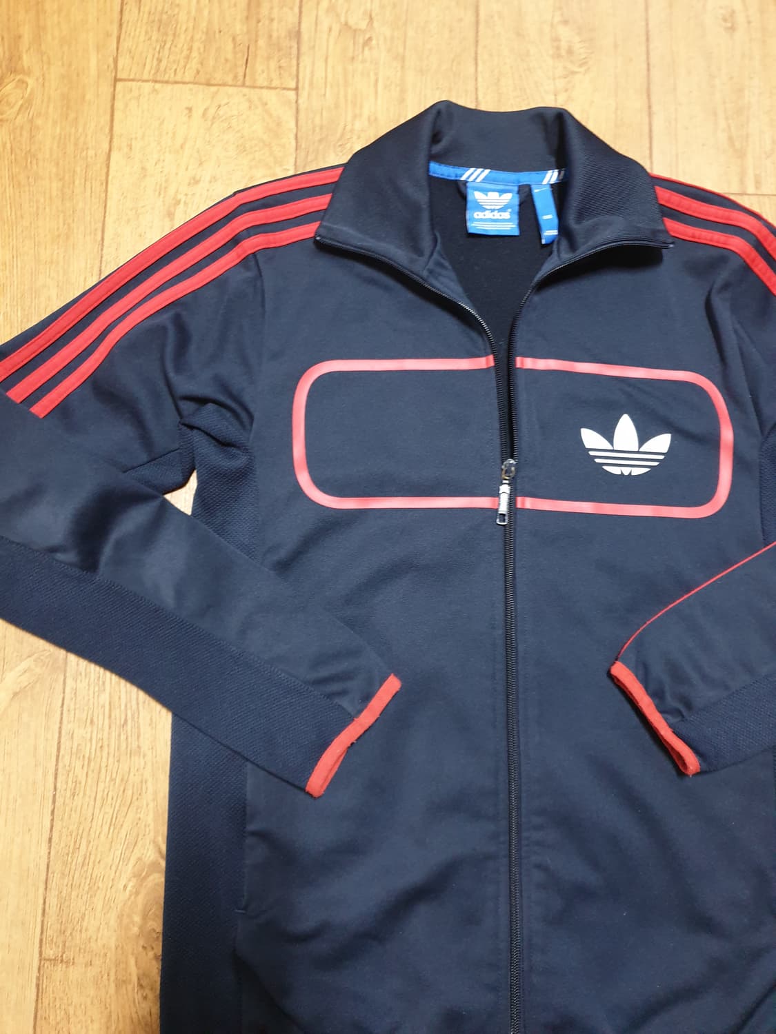 1195 아디다스 운동복 집업 95 사이즈입니다 상품이미지4