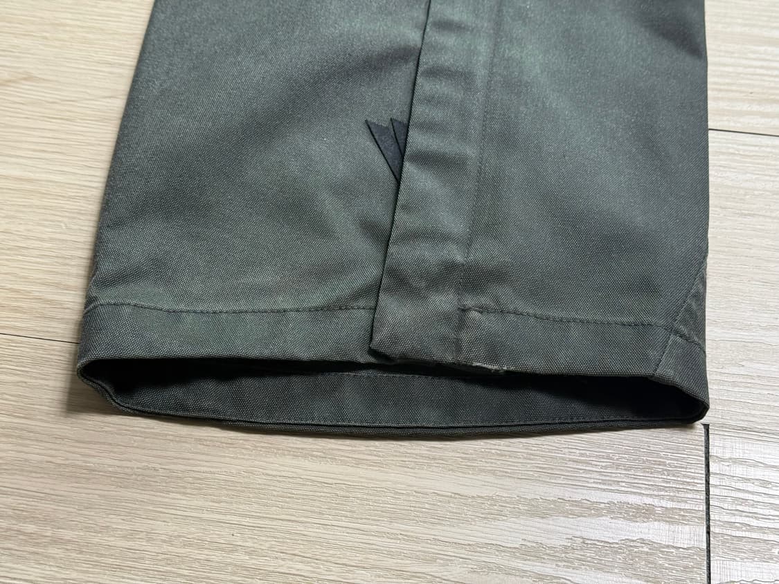 [S] 지용킴 코오롱스포츠 아웃포켓 3D 팬츠 카키 그레이 상품이미지3