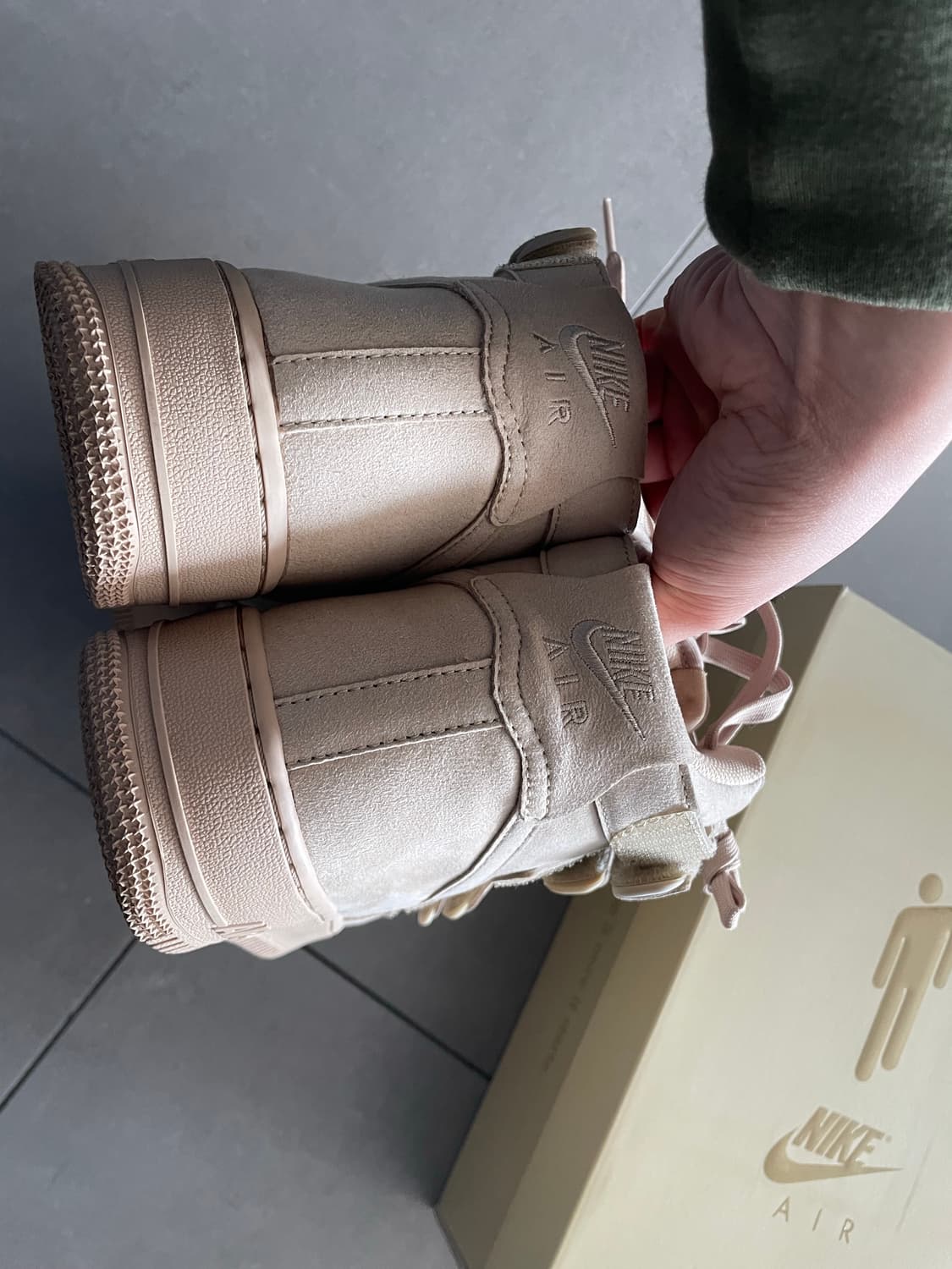 나이키 빌리아일리시 에어포스 하이 (270) 상품이미지4