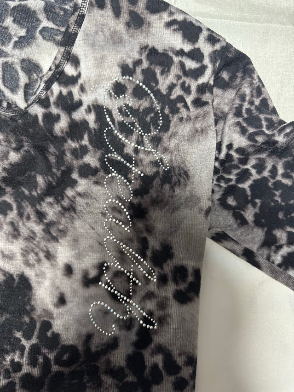 00s Leopard Design V-Neck T-shirt 상품이미지4