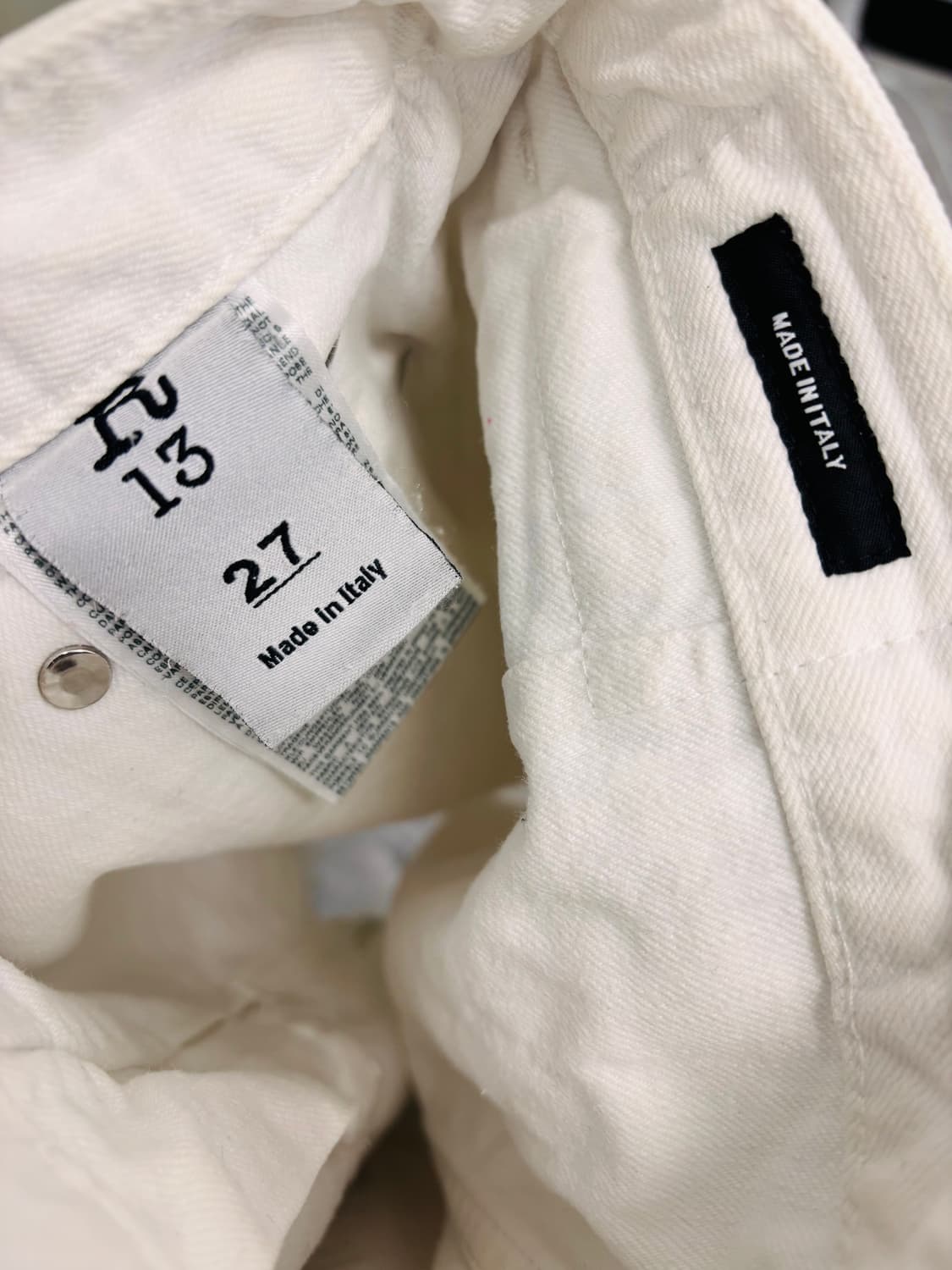 R13 더블 레이어드 컷오프 데님 쇼츠 화이트 상품이미지3