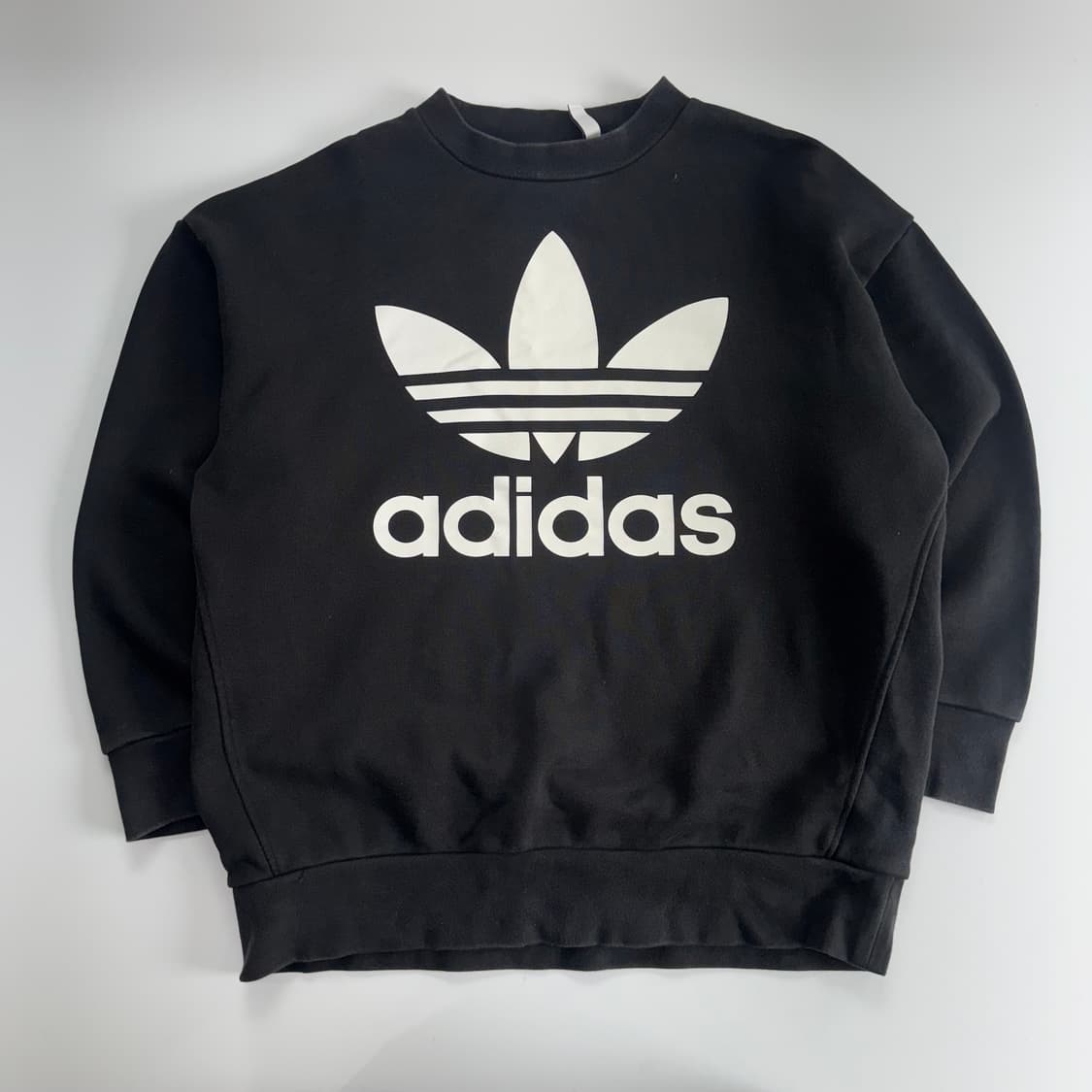 Adidas 아디다스 빅 파이어로고 블랙 맨투맨  상품이미지3