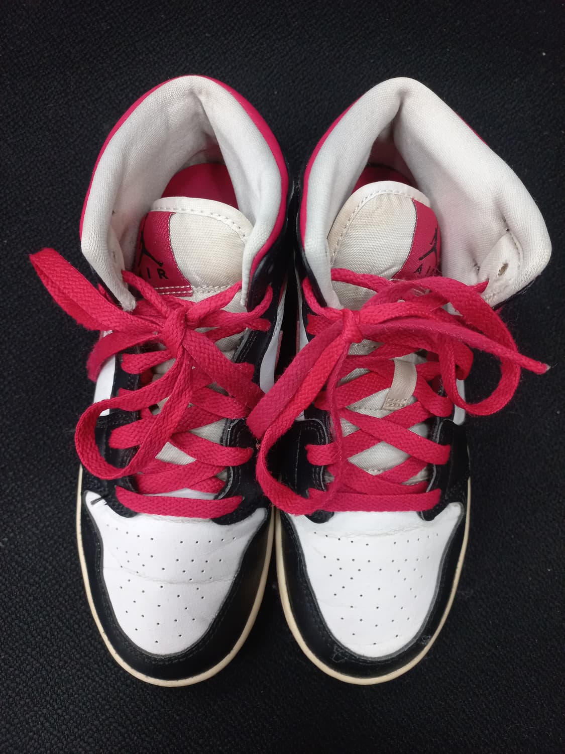 나이키 에어 조던 1 미드 짐레드 블랙 화이트 230mm 상품이미지2