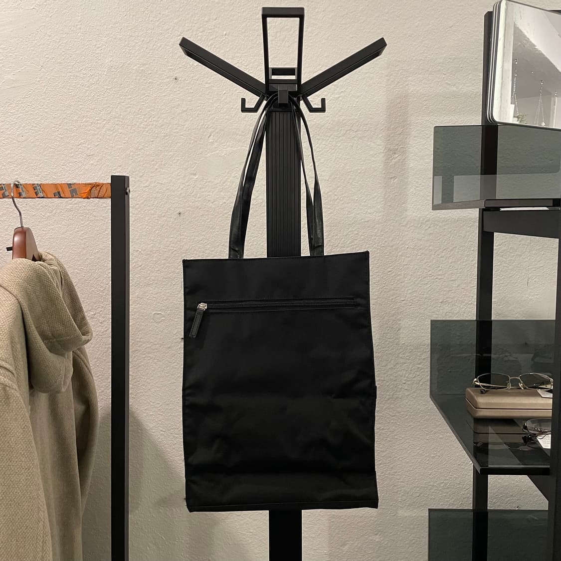 요지야마모토 레더 트리밍 토트백 상품이미지3